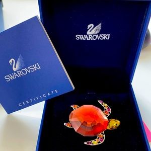 Swarovski Turtle Pin